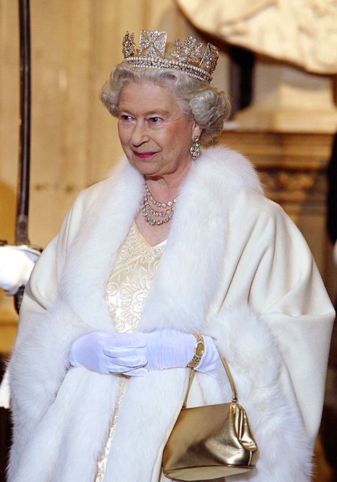 the queen gold handbag