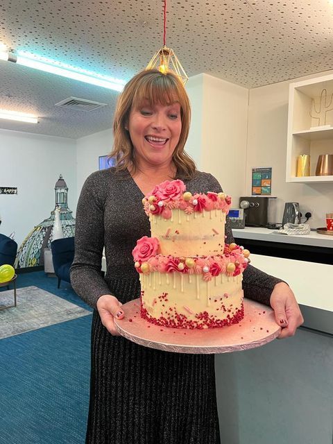 Lorraine Kelly with her Great British Bake Off birthday cake