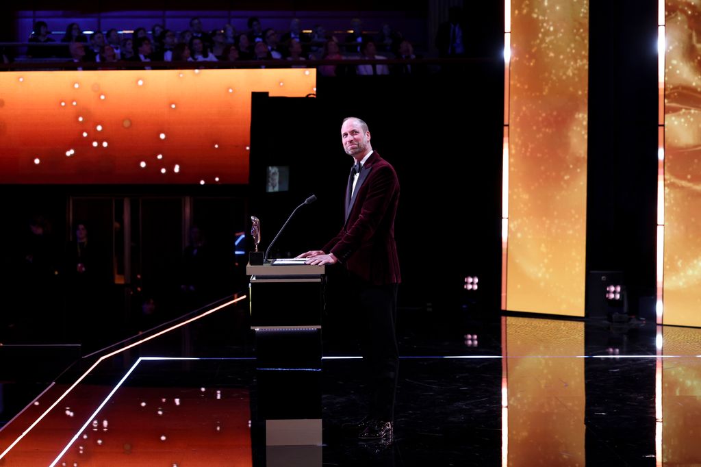 Le prince est monté sur scène à un moment donné lors de la cérémonie étoilée 