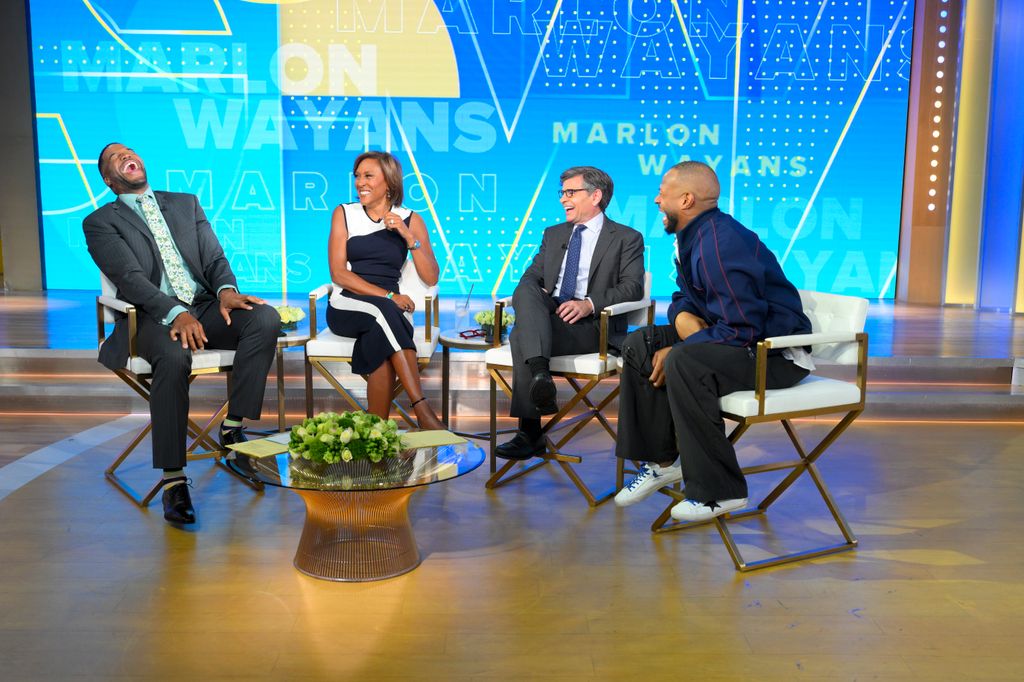 MICHAEL STRAHAN, ROBIN ROBERTS, GEORGE STEPHANOPOULOS, MARLON WAYANS