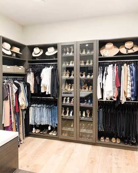 5 Jenna Dewan walk in wardrobe