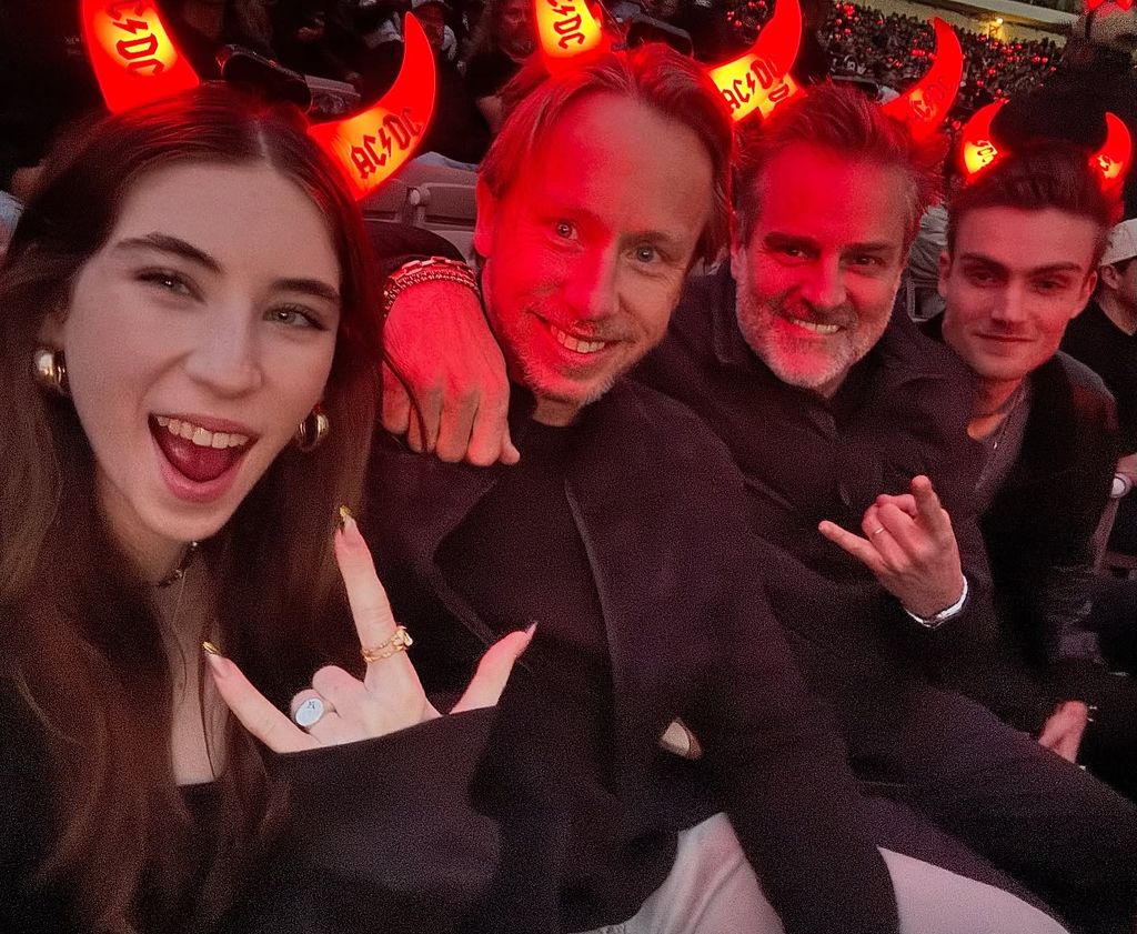 photo of Jesse and Micah diamond with their kids