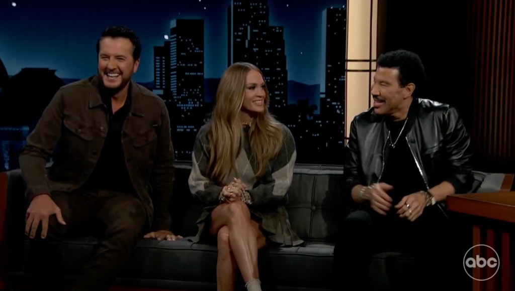 carrie underwood legs