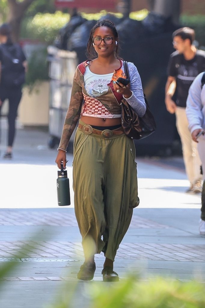 Sasha Obama looked stylish in LA