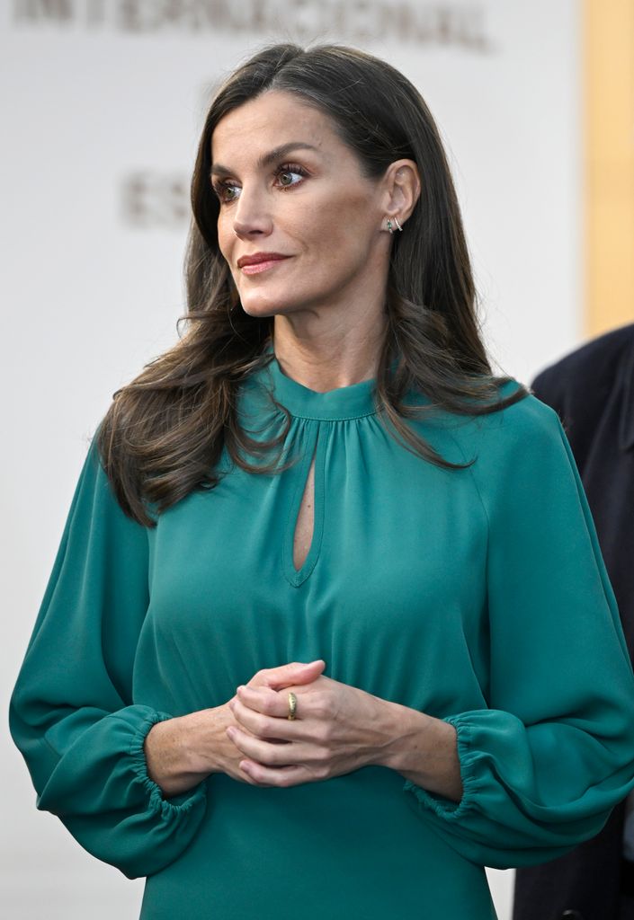 Queen Letizia in keyhole green dress 