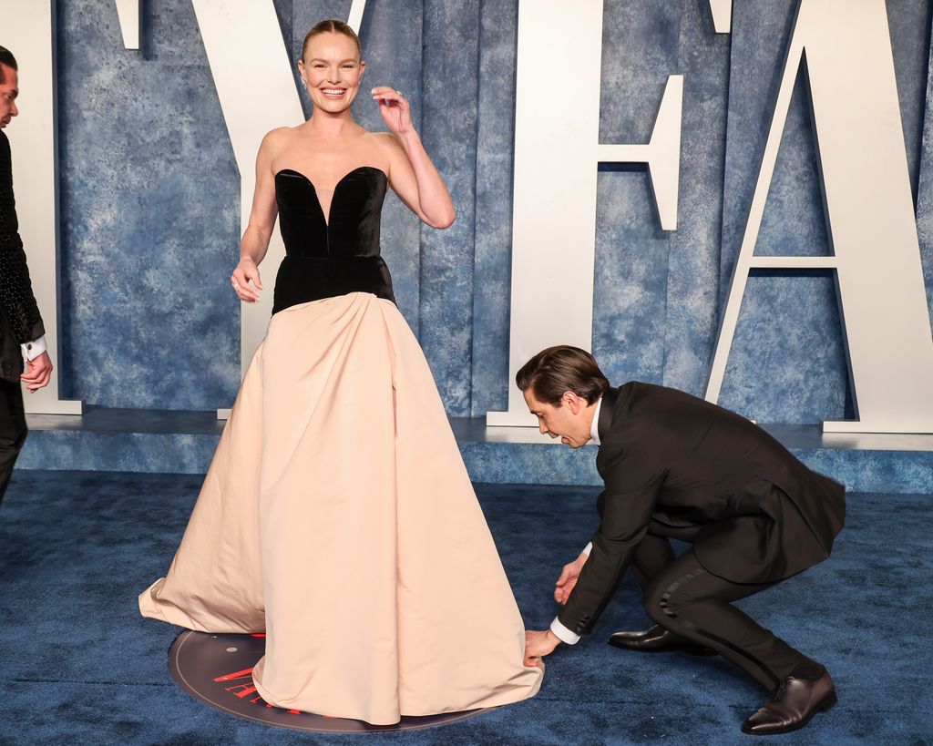 Kate Bosworth and Justin Long attend the 2023 Vanity Fair Oscar Party Hosted By Radhika Jones at Wallis Annenberg Center for the Performing Arts on March 12, 2023 in Beverly Hills, California
