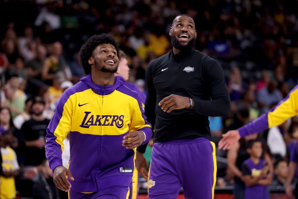 bronny and lebron james in lakers uniform