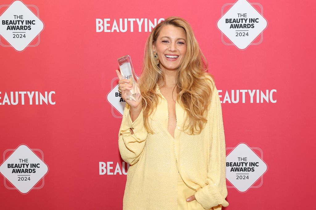 blake lively yellow outfit 2024 beauty inc awards