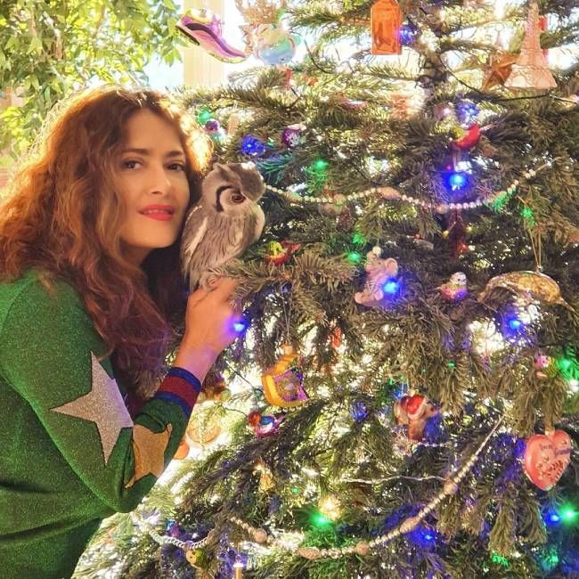 salma hayek incredible christmas tree
