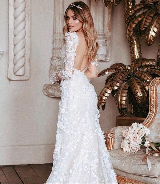 8 Chloe Lloyd wedding dress