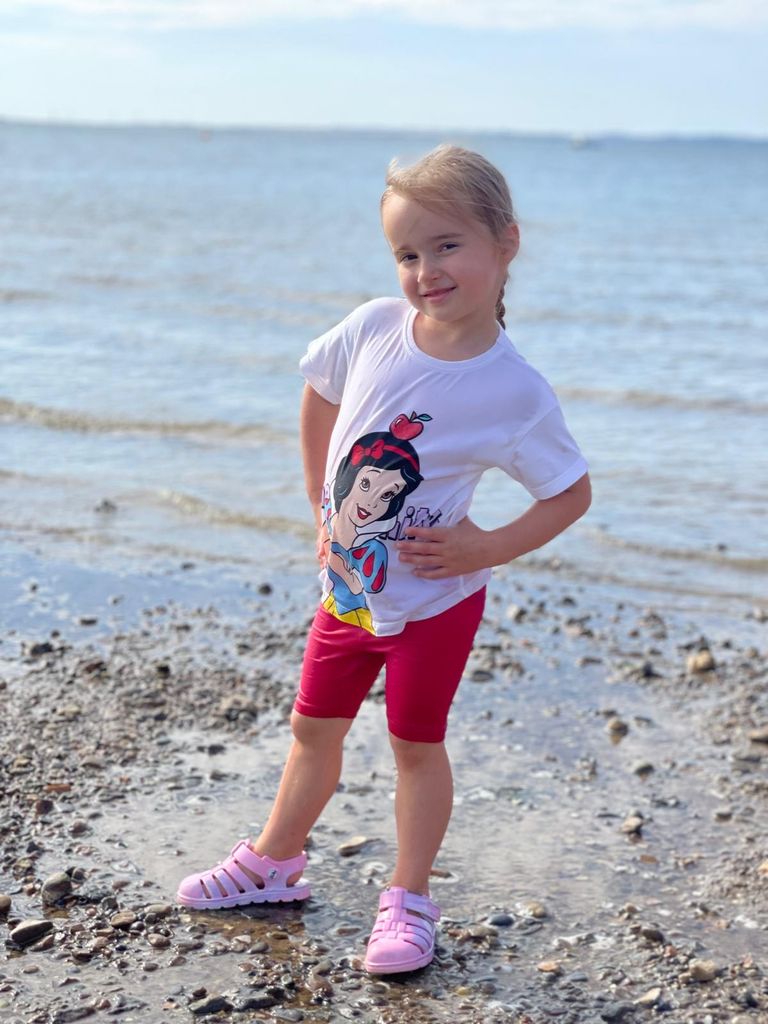 Ella Jordan at Whitstable beach