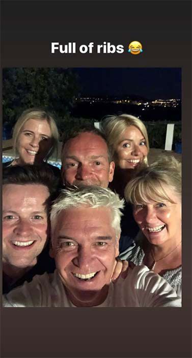 dec donnelly holiday phillip schofield holly willoughby
