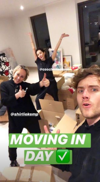roman kemp and girlfriend sophie move into new home