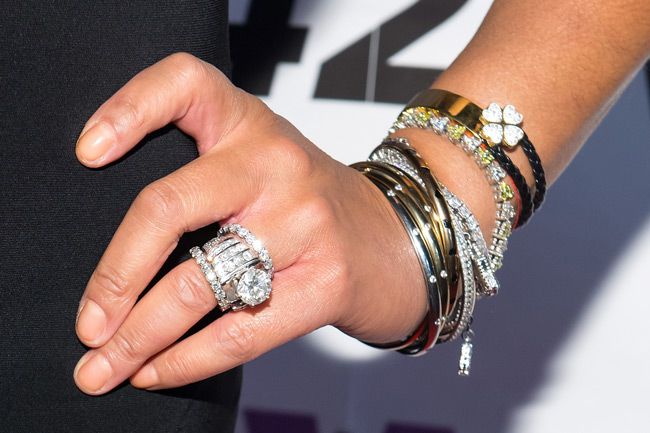 wendy williams engagement ring close up