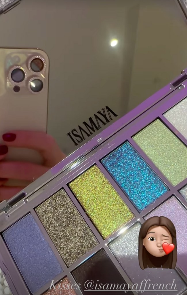 Victoria Beckham showed off new Isamaya Beauty palette