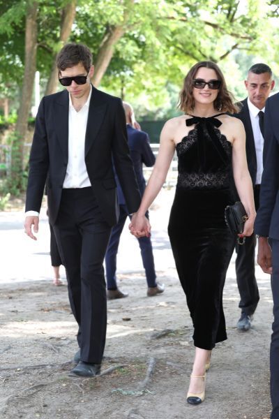 Keira Knightley haute couture street style