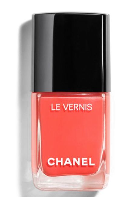 Chanel Le Vernis longwear nail colour in Watermelon 967