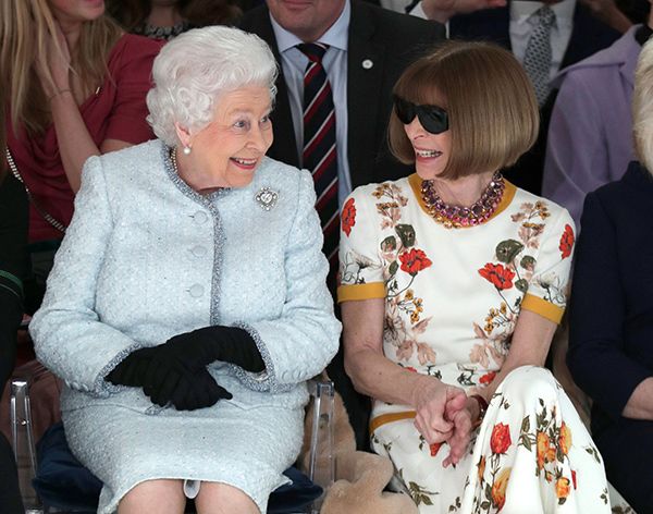 the queen and anna wintour