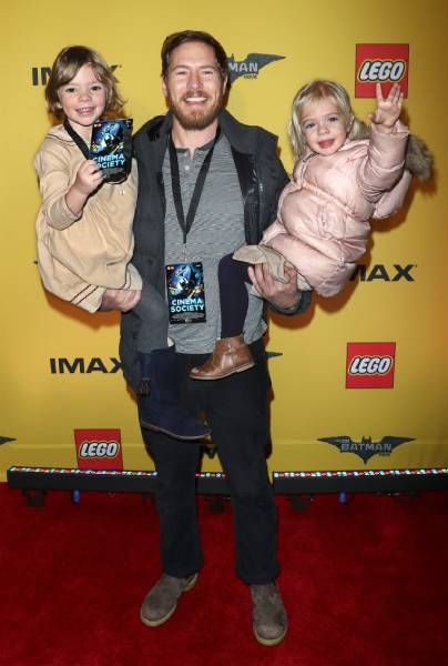 Will Kopelman with his daughters with Drew Barrymore Olive and Frankie