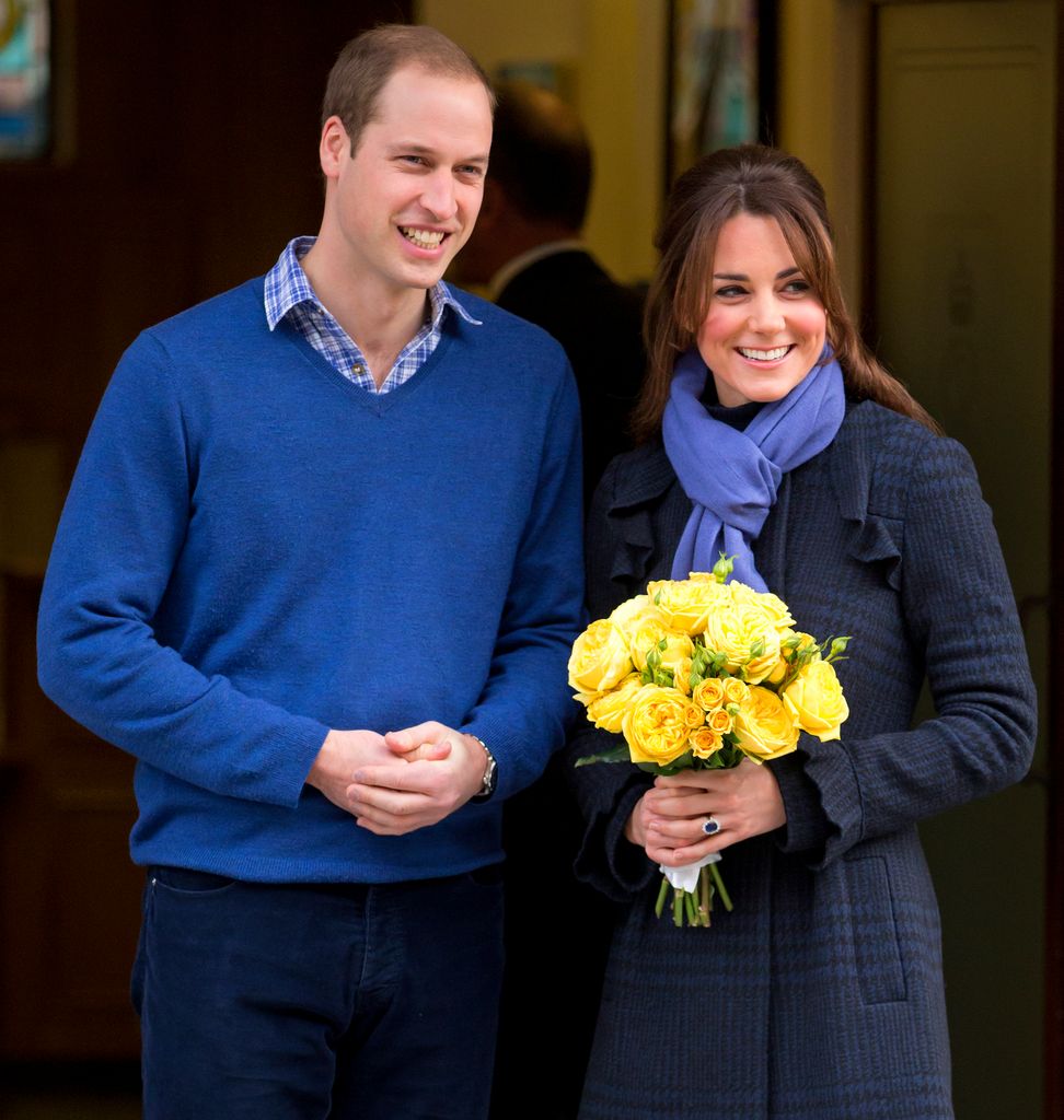 Kate Middleton leaves hospital after being treated for acute morning sickness