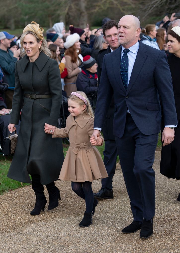  Zara Tindall and Mike Tindall with Lena Tindall attend the Christmas Day service at St Mary Magdalene Church on December 25, 2023 in Sandringham, Norfolk. 