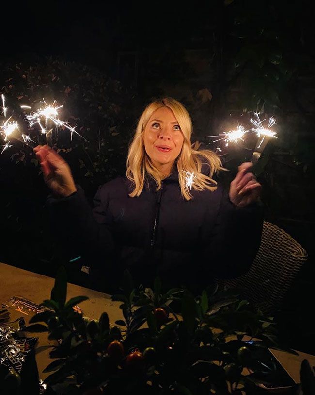 holly willoughby bonfire night