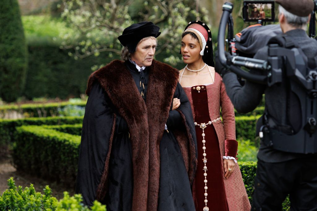 Mark Rylance as Thomas Cromwell and Maisie Richardson-Sellers asLady Bess Oughtred in Wolf Hall: The Mirror And The Light