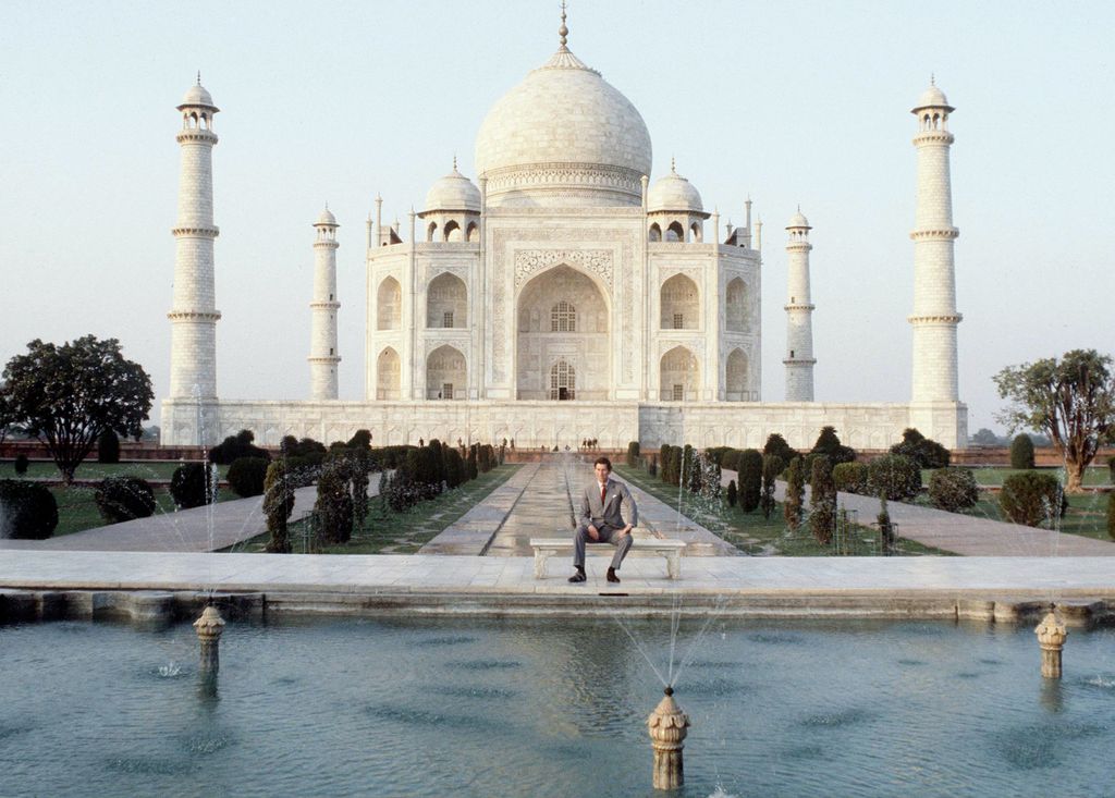 King Charles Visiting The Taj Mahal Agra