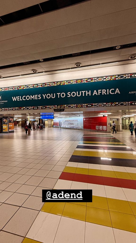 Connor Cruise shares a photograph of his arrival in Johannesburg, South Africa on Instagram Stories