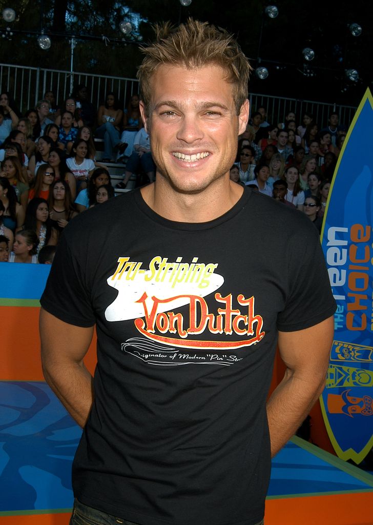 George looking young at 2003 Teen Choice Awards