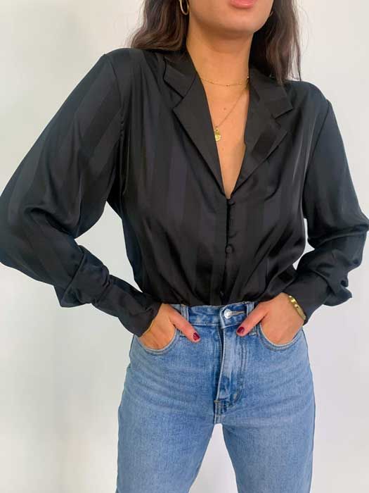 Alex Scott's silky plunging blouse and skinny jeans turn heads | HELLO!