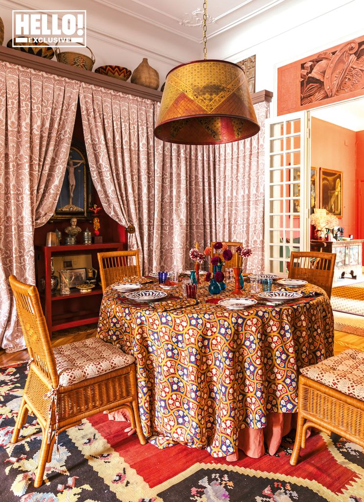 Ashley Hicks and Martina Mondadori's boho dining room at home in Milan 