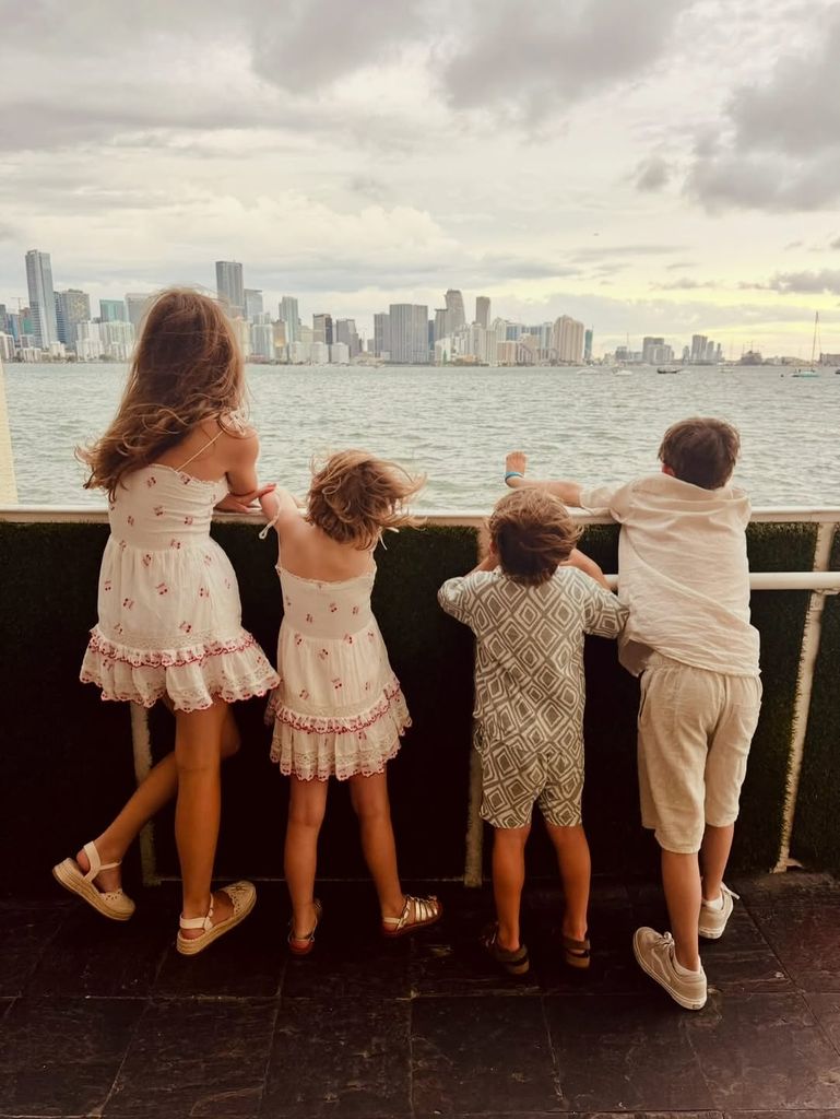 2. Robbie Williams’ four children