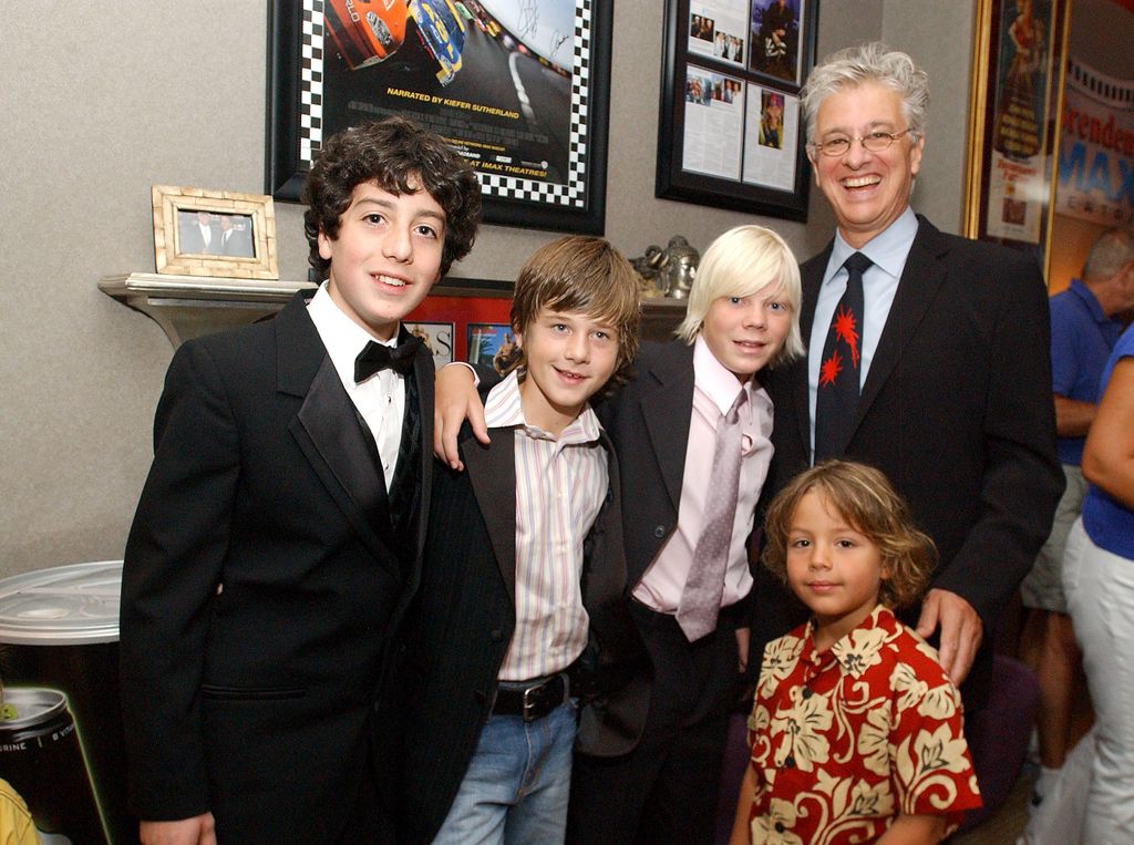 Le casting de Comment manger des vers frits - Austin Rodgers, Luke Bedward, Blake Garrett, Ty Panitz et le réalisateur Bob Dolman