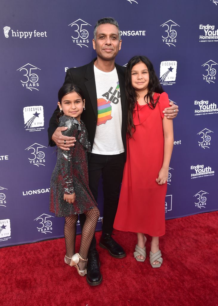 Tony Kanal with his two daughters