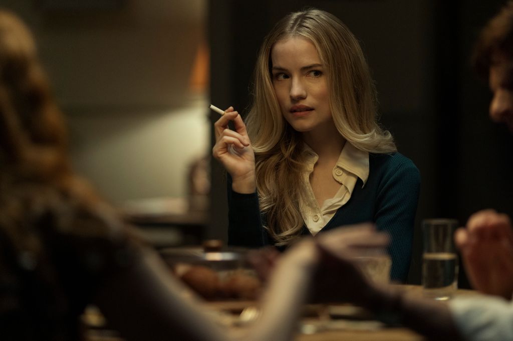 Willa Fitzgerald in The Fall of the House of Usher