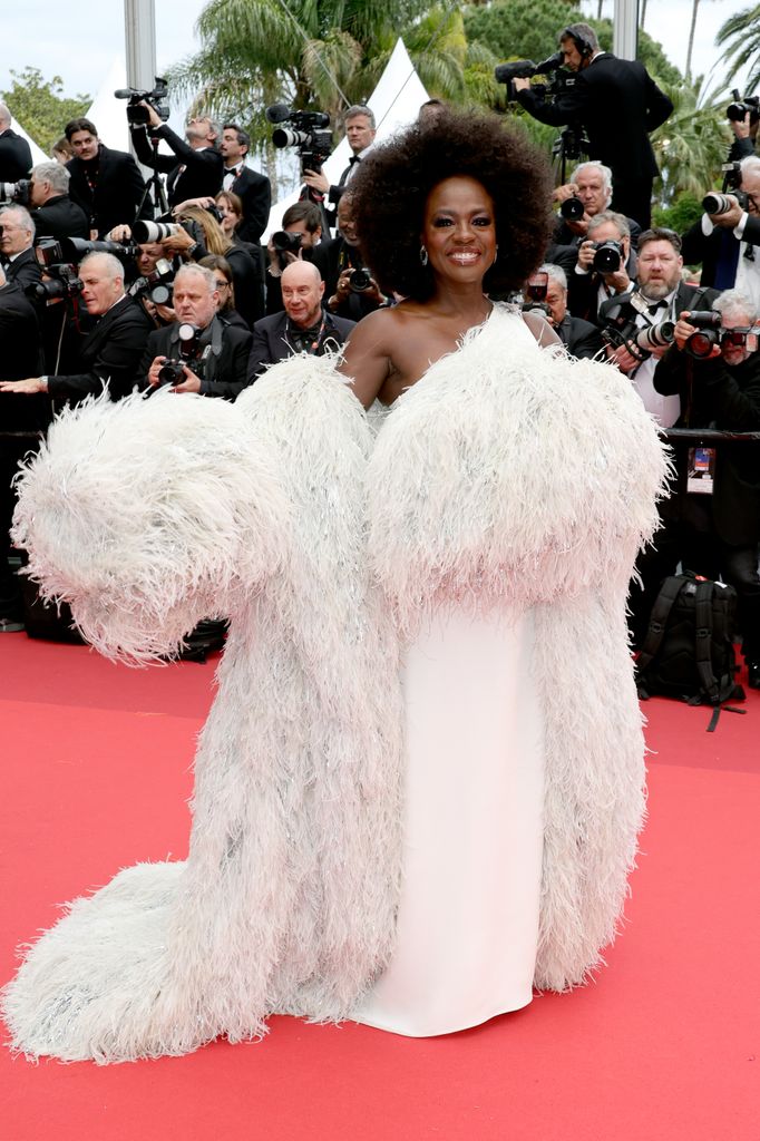 viola davis in white valentino gown at cannes