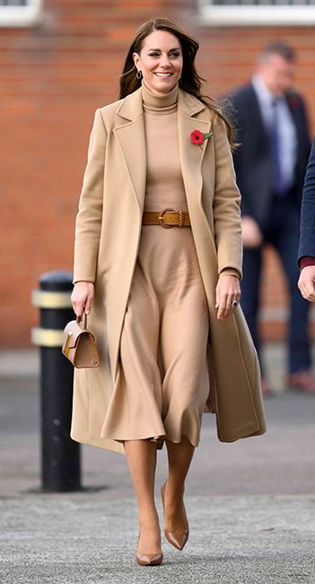 kate middleton wearing camel coat and knit dress 