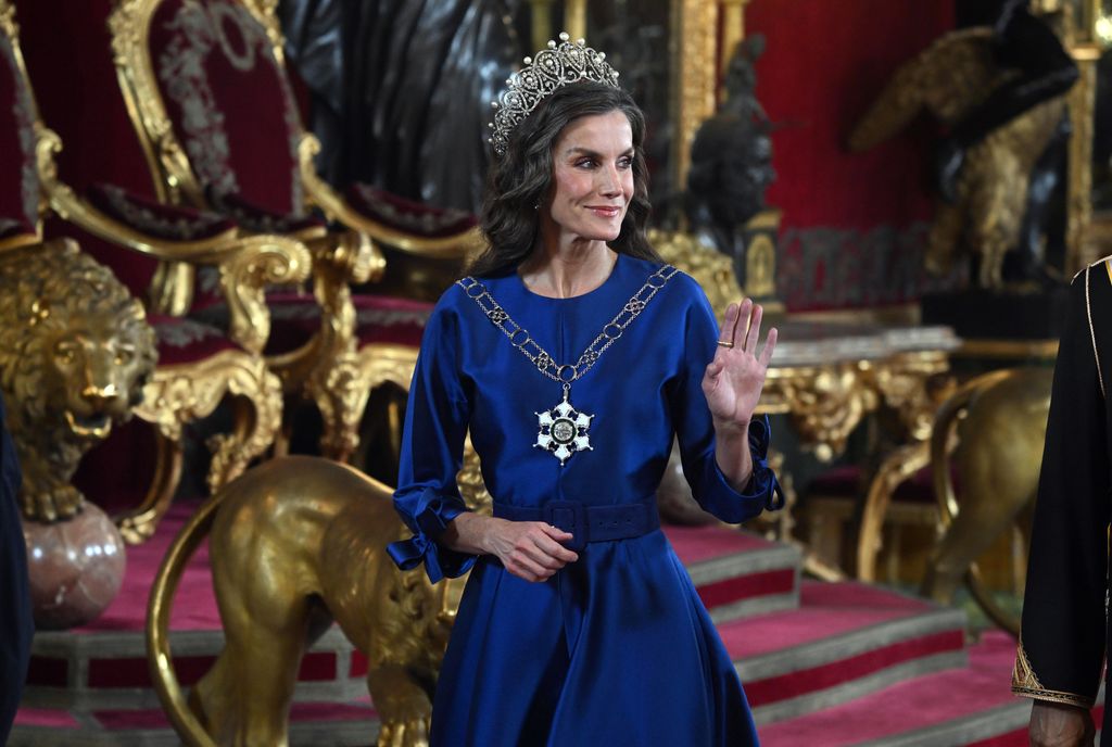 Queen Letizia looked every inch a Queen at the gala dinner 
