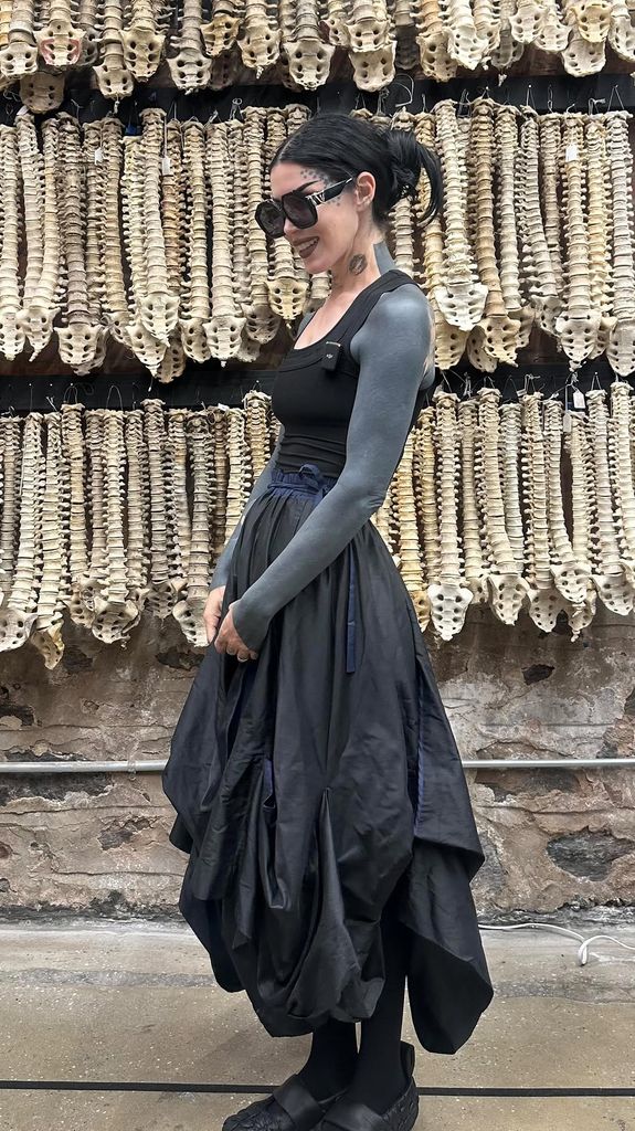 Kat Von D visits The Bones Museum