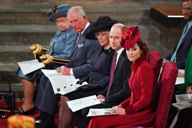 the queen kate middleton royal family