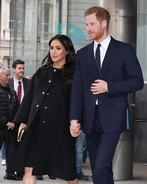 prince harry and meghan markle in black dress