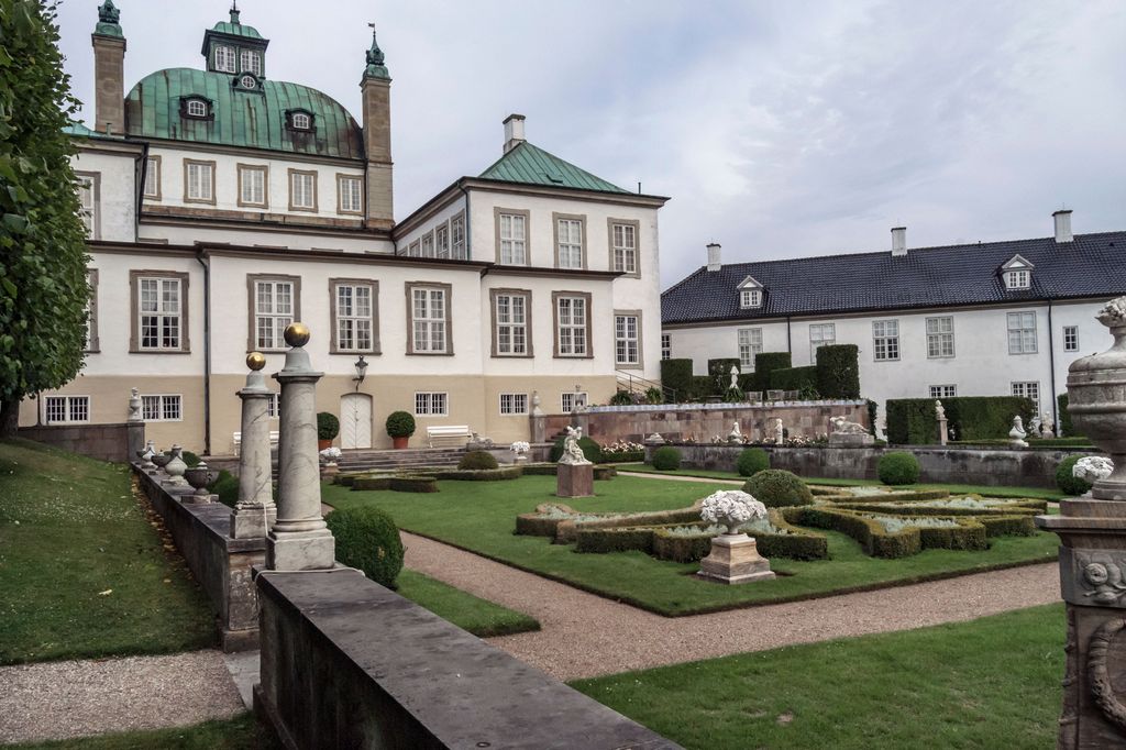 Der formelle Garten des Schlosses Fredensborg