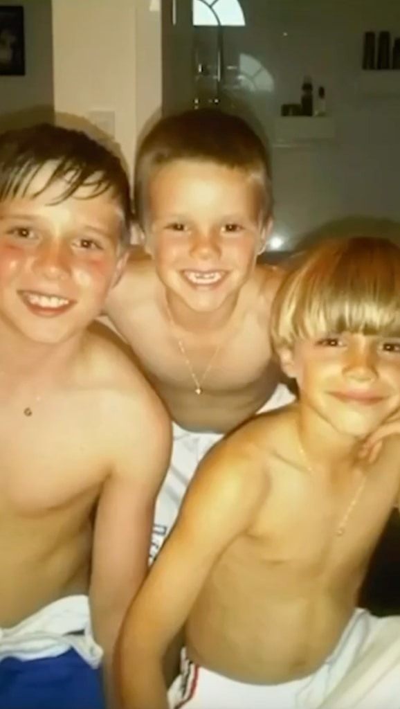 Une photo de Brooklyn, Roméo et Cruz Beckham