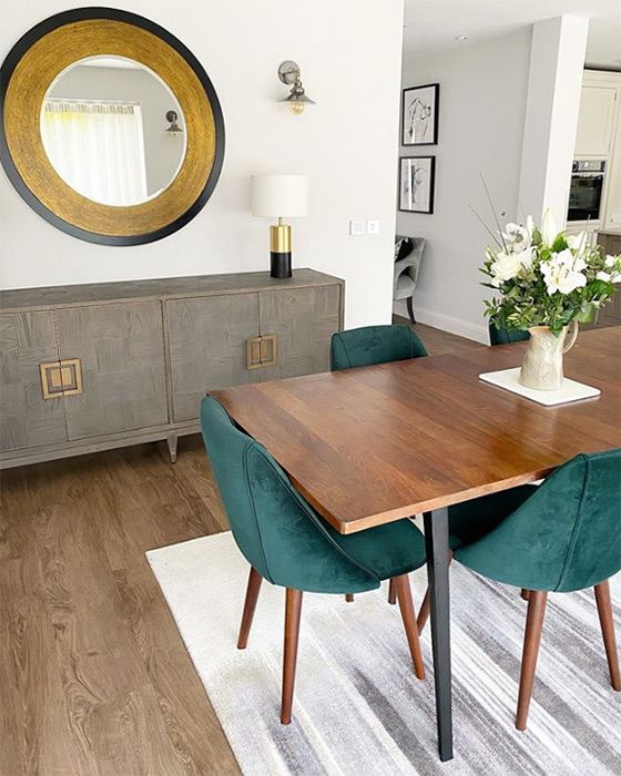 Lucy Mecklenburgh dining room