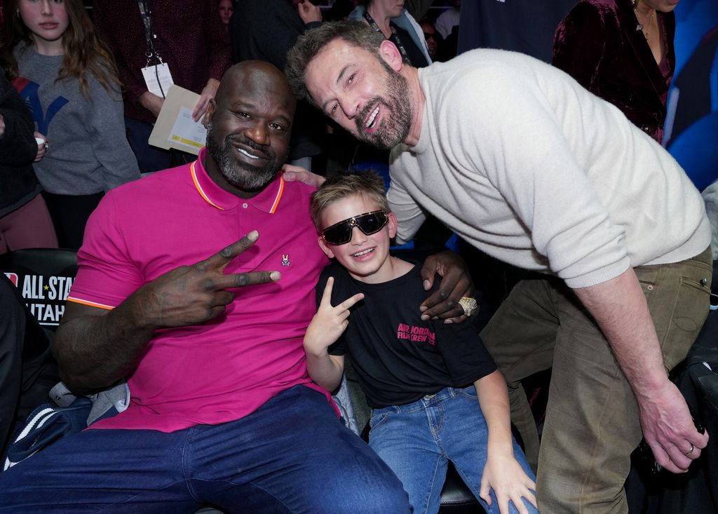 Shaquille O'Neal, Samuel Garner Affleck et Ben Affleck assistent au Ruffles Celebrity Game lors du week-end NBA All-Star 2023 au Vivint Arena le 17 février 2023 à Salt Lake City, Utah.