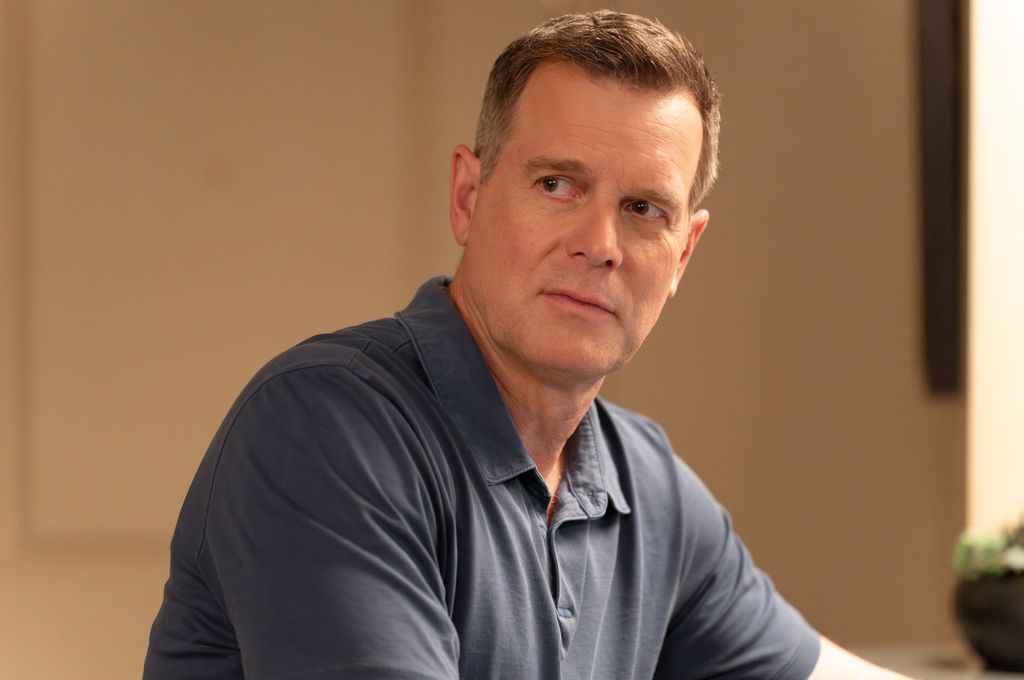 Peter Krause in a still from 9-1-1 