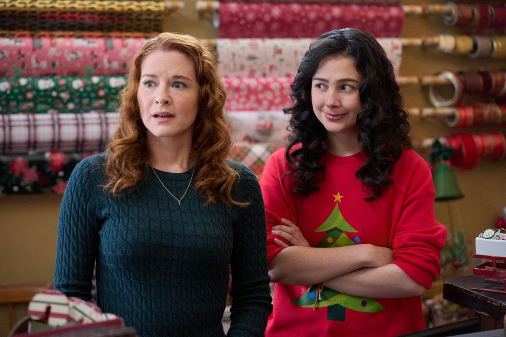 Sarah Drew, Sierra Marilyn Riley in Mistletoe Murders