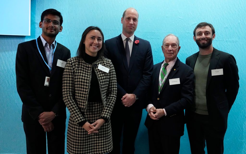 Prince William and U.S. businessman Michael Bloomberg with Earthshot prize winners and finalists Vidyut Mohan for Clean Air, Vaitea Cowan for Fix our Environment and Sam Teicher for Revive our Oceans 