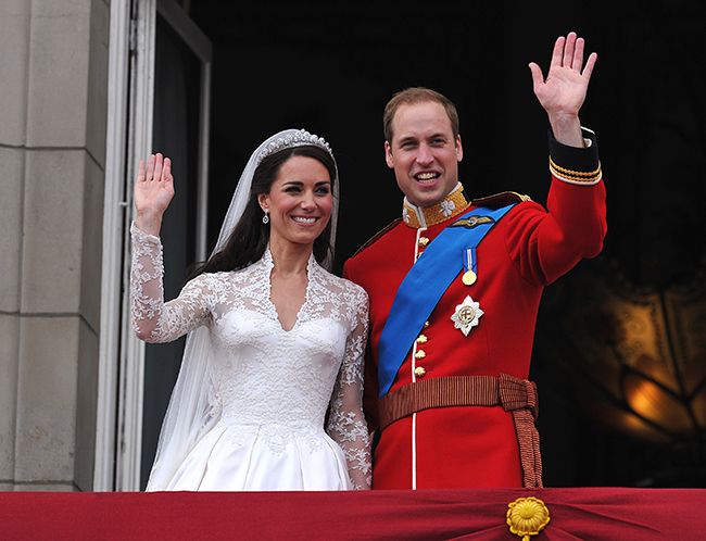 kate middleton and prince william waving on wedding day